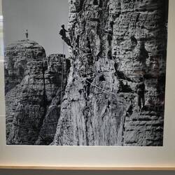 Rock climbers in Bohemian Paradise (Vlem Heckel)