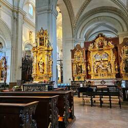 Intricate golden altars