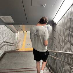 Für große Mitteleuropäer wird es manchmal eng