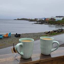 BY 9:30 WE KNEW IT WAS TIME TO CHANGE PLANS. OUR PROTECTED COVE WAS CALM, BUT THAT WAS ALL.