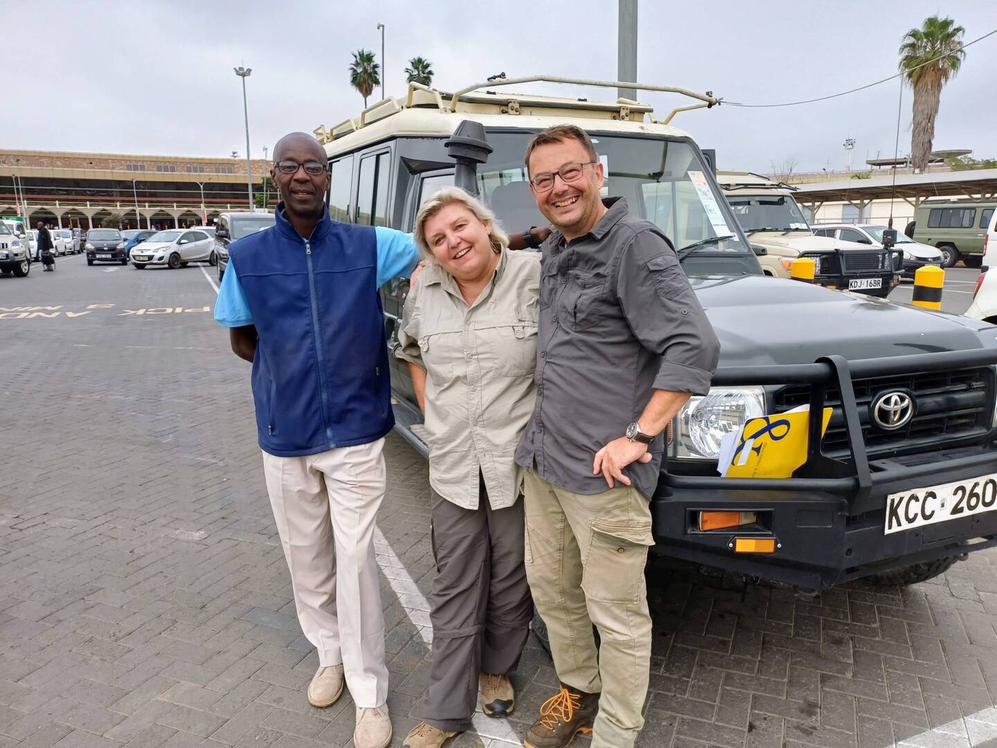 Die Safaritour mit unserem Guide und Freund kann beginnen