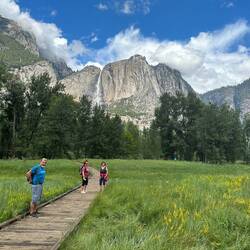 Erste Wanderung zu den Falls