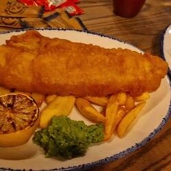 Típicos Fish & Chips