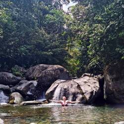 Planschen im Rio Pance