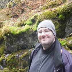 Fröhlicher Wanderer