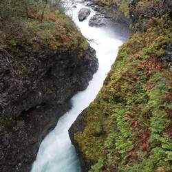 Manchmal muss die Utla durch ganz schmale Stellen