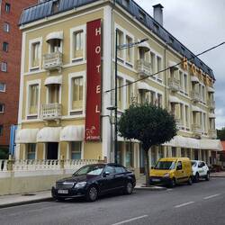 My hotel. I'm 2nd balcony from the right - on the top floor