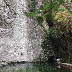 HIER SOLLTE DER KLIFKISWASSERFALL IN DIE TIEFE RAUSCHEN