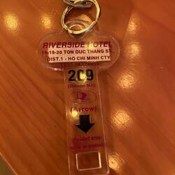 The design instructions still on the hotel key 🤣🤣🤣