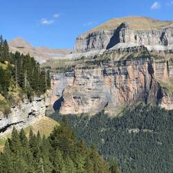 Parque Nacional de Ordesa y Monte Perdido Spanish Pyrenees