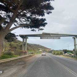 Day trip along the Great Ocean Road x