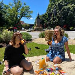 Picnic on the most beautiful day 💛