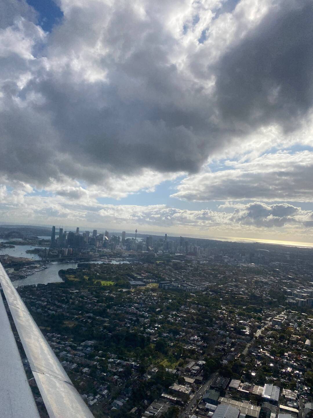 Off to Sydney for the holidays with Jillian and her fam