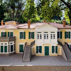 The Aliberti Mansion was once-owned by the founder of the first Turkish football league (1890-1922).