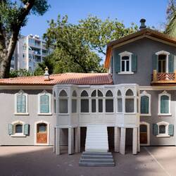 Scale model of the De Andria Mansion (c 1830s) ... Arkas Sanat — Bornova, İzmir.