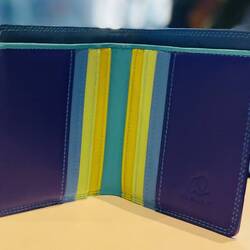 Italian leather wallet from Amalfi: represents colours of seas, sky & sun ☀️