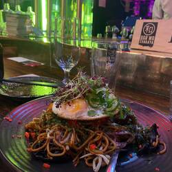 Bar Wa with Maria😋😋