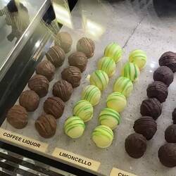 Another visit to Giovannis shop