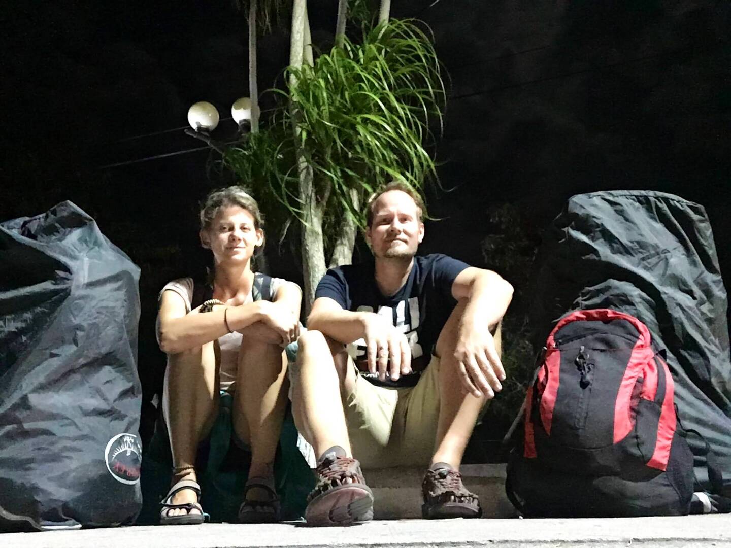 Wir warten auf den Bus