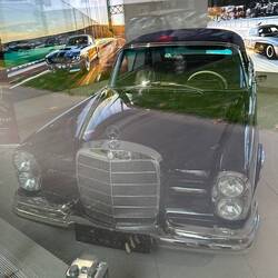 Mercedes SL220 - Doug's window shopping pick of the day
