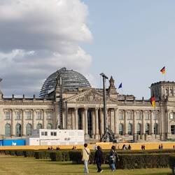 der Reichstag mit der gläsernen Kuppel