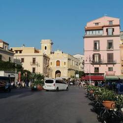 Auf der Piazza Tasso