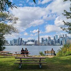 Auf der Insel gegenüber