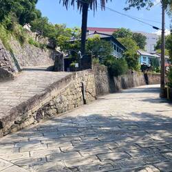 Hollander Slope, a steep street alonng which a lot of Europeans lived