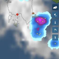 Die Gewitterzellen umkreisen uns