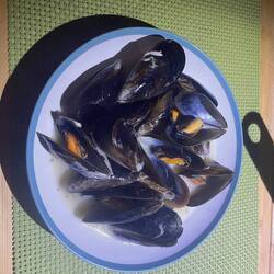 Cozze a la marinara