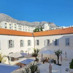 The Heritage Hotel Kaštelet courtyard