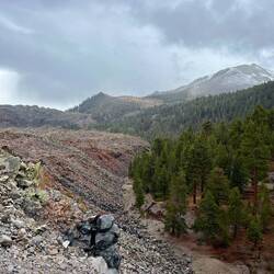 Obsidian Dome lava bed