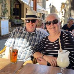 Ian & Danielle enjoying a drink
