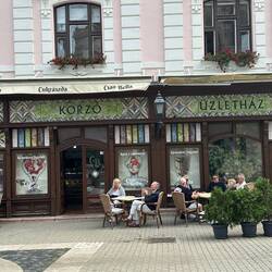 Even the cafés are lovely