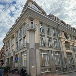 Art Deco style building - our favourite in the city!