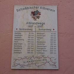 Mein Start auf dem Schwäbische-Alb-Südrandweg HW2 am Rathaus in Donauwörth am 01.10.23 um 9:30 Uhr