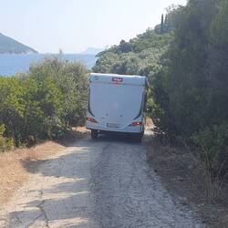 HIER WIRD'S ETWAS ENG