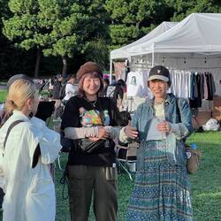 Hangin' Out With the BFF's