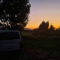 Auch Spacy geniesst den Blick auf's Abendrot!