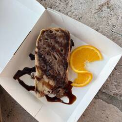 Ston cake - yes, thats penne pasta in there!