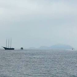 Mit der Fähre über den Canal de Bertioga