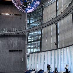 Huge Real-time Image of the Globe