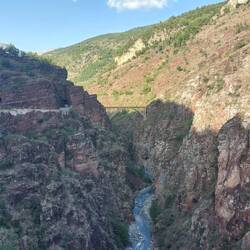 En bro - kun til fodgængere i dag!