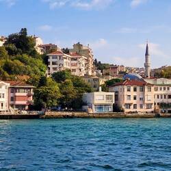 Scenery on the Asian side of the Bosphorus — İstanbul, Türkiye.