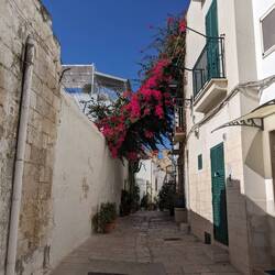 In den Gassen von Polignano a Mare