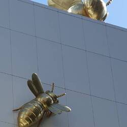 QUEEN BEEN EUREKA TOWER