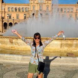 fountain at the Plaza