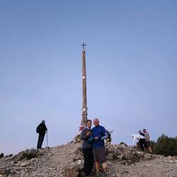 At Cruz de Ferro with our rocks.
