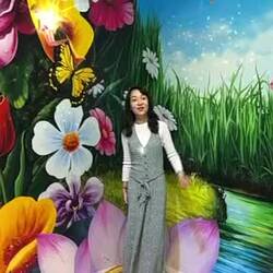 Random video of me at the museum with fairies 🧚🏻‍♀️