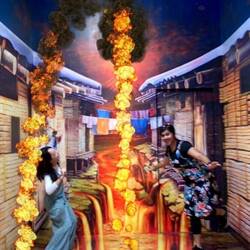 Farheen and I at the trick eye museum 🤪